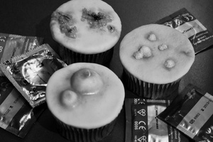 С поражением половых органов